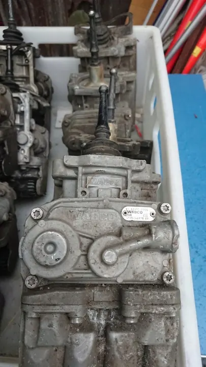 Vanne de frein Wabco EBS2 MAN TGL TGM Autobus OEM 81.52130 image 8