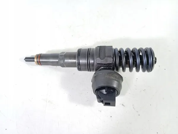 VW Audi Bränslepump OEM 038130073AG - Begagnad image 2