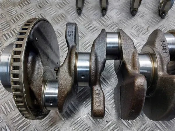 Kurbelwelle + Kolben + Pleuel + Ölwanne OEM CABA Audi A4 image 3