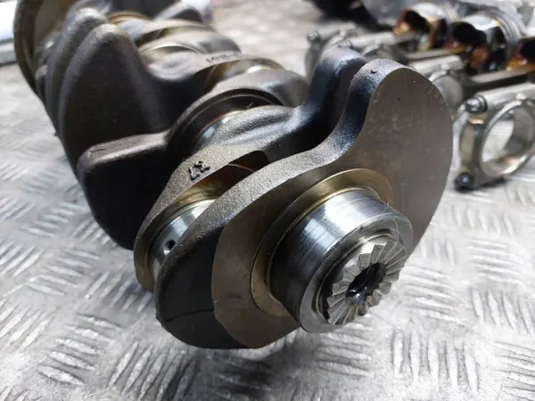 Kurbelwelle + Kolben + Pleuel + Ölwanne OEM CABA Audi A4 image 5