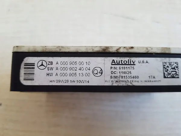 Radar Distronic Mercedes-Benz OEM A0009050010 image 2