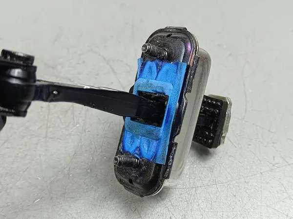 Limitador de porta dianteira Genesis GV70 2025 image 3