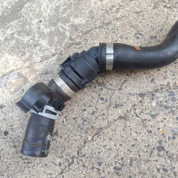 Värmeslang Ford Kuga II OEM F1F118K579WA Fram Vänster image 3