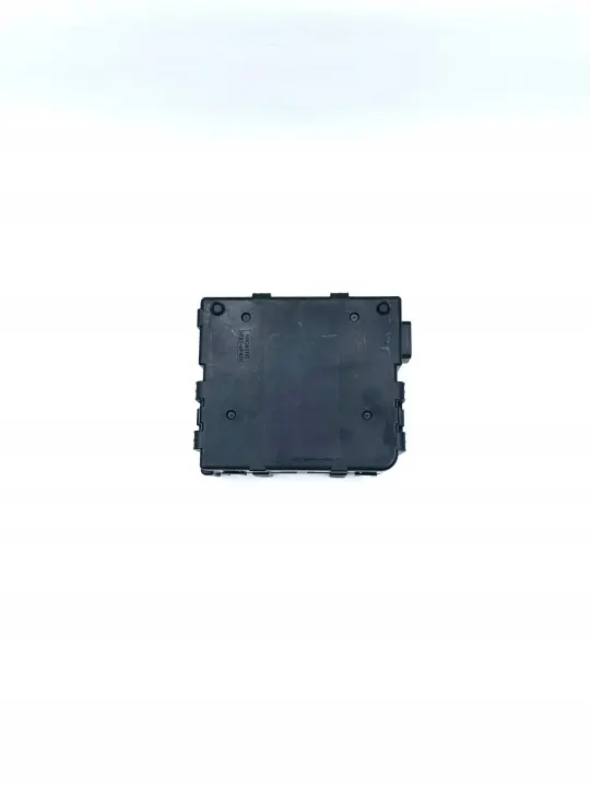 Módulo de freno Lexus OEM 8968033010 - Usado image 8