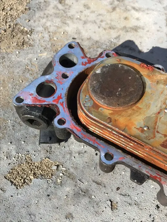 Refroidisseur d'huile OEM 504143815 pour Iveco Stralis 430 image 8