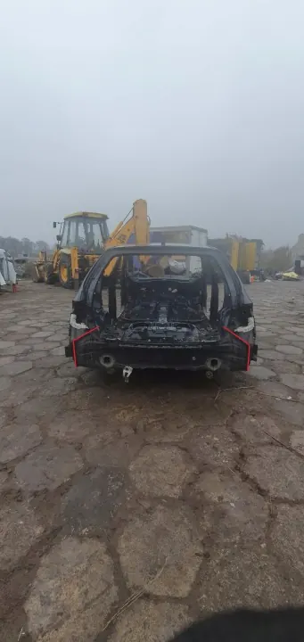 Subaru OE Hinterachsträger LAK.61K - Gebraucht image 2