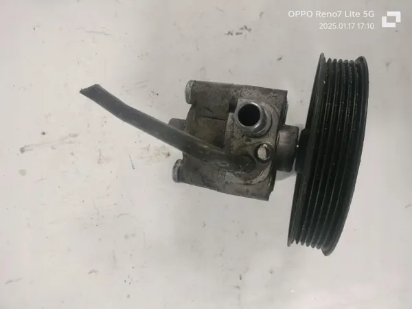 Pompe de direction OEM 7613955147 pour Volvo image 3