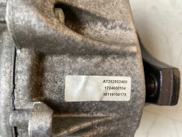 Mercedes-Benz OE A7252802400 Reducer - Gebruikt image 6