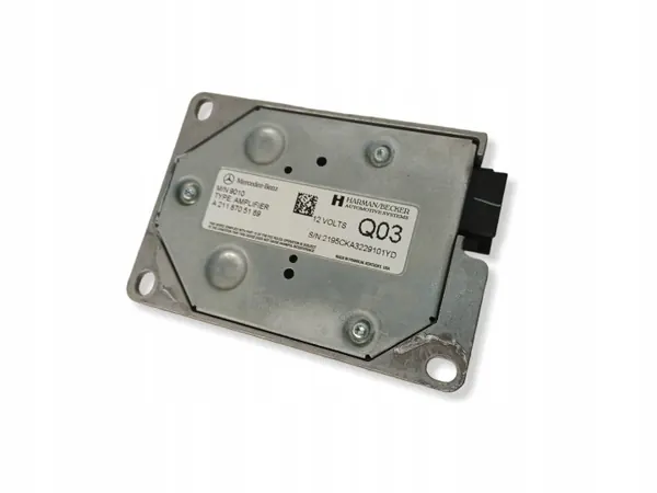 Jännitesäädin Mercedes-Benz GL X164 OEM A2049820020 image 6