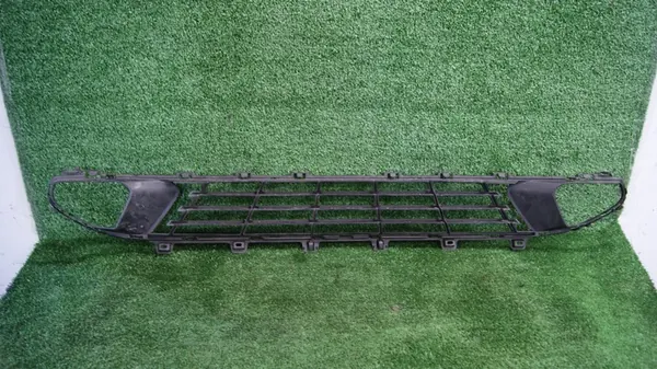 Griglia centrale paraurti anteriore BMW 3 G20/G21 Originale image 6