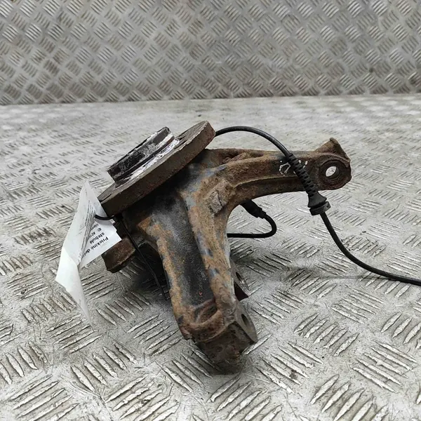 Peugeot 5008 2013 Mozzo ruota anteriore destro image 3