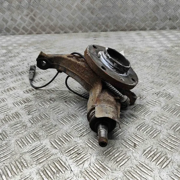 Peugeot 5008 2013 Mozzo ruota anteriore destro image 5