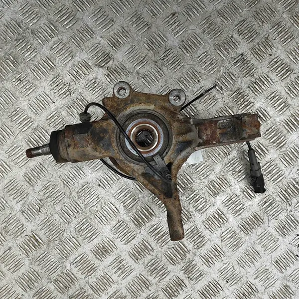 Peugeot 5008 2013 Mozzo ruota anteriore destro image 6