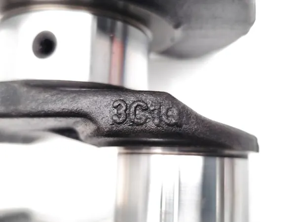 Käytetty kampiakseli OEM 3C1QAA Ford Transit 2.2/2.4 TDCi image 7