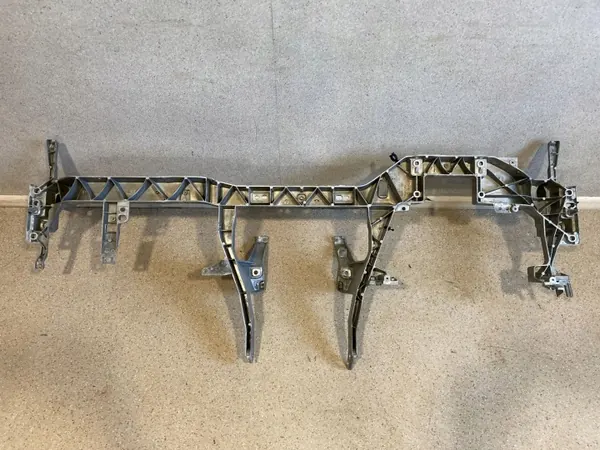 Refuerzo Salpicadero Volvo XC90 OEM 31369492 image 2
