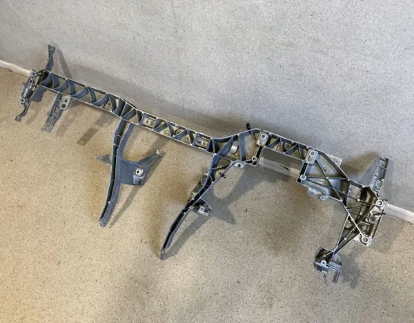 Refuerzo Salpicadero Volvo XC90 OEM 31369492 image 4