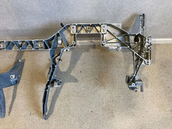 Refuerzo Salpicadero Volvo XC90 OEM 31369492 image 5