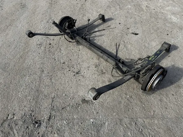 Viga suspensión trasera OEM 2N0511151R VW Crafter image 3