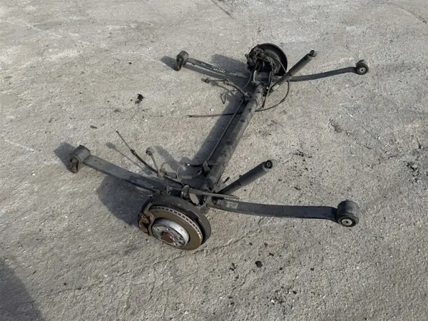 Viga suspensión trasera OEM 2N0511151R VW Crafter image 5