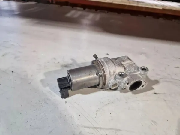 EGR-venttiili OEM 204102A320 Hyundai i20 1.1L Diesel image 3
