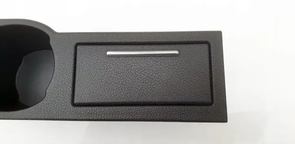 Getränkehalter Ford Mondeo MK3 OEM KD5002 - Gebraucht image 4