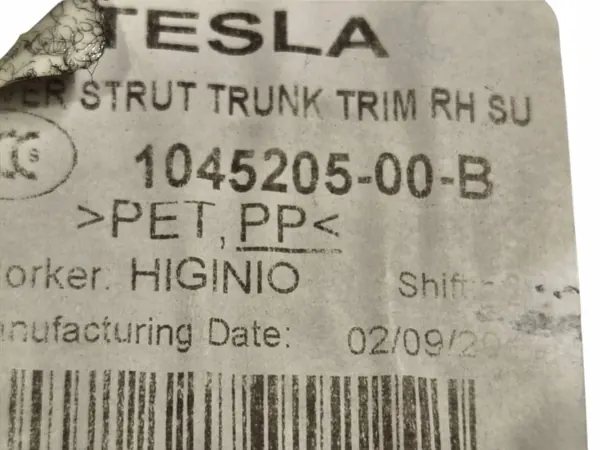 Tesla Model S Taka-tunnelin kansi OEM 104520500B Oikea image 7