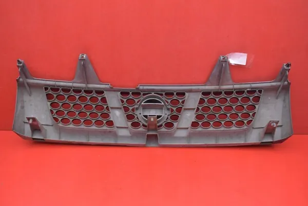 Nissan Navara NP300 Grill 1998-2006 OEM 62310VK000 image 9