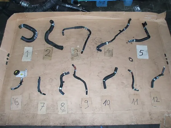 KIA NIRO IONIQ Vesiletkku image 2