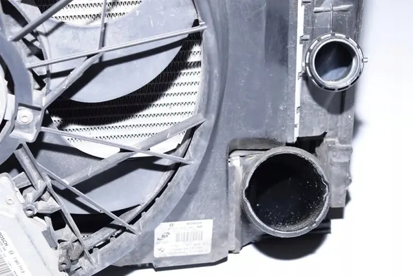 Kylarrubrik BMW 1 (E81) 2.0L 2008 OEM 7524914 image 10