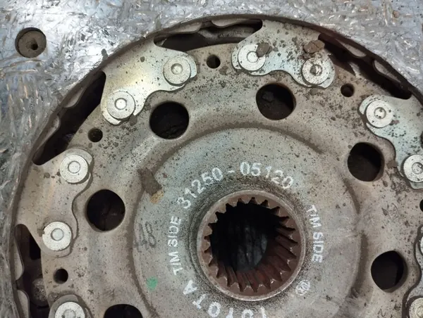 Conjunto de embreagem Toyota RAV 4 (XA30) 2006 OEM AMD75211 image 3