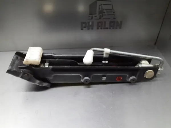 Levier de cric BMW 6757131 - Pièce OEM d'occasion image 3