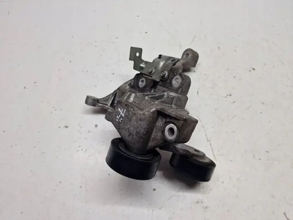 Ohjauspumpun kiinnike OEM 90513157F Chryslerille image 3