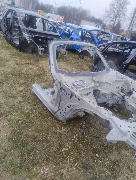 OEM mamAUTO-946630 Kotflügel Vorne Links/Rechts Mazda MX5 image 6