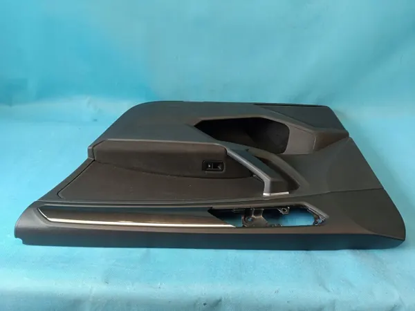 Panel de Puerta Delantero Derecho OEM 5NB867012P image 4