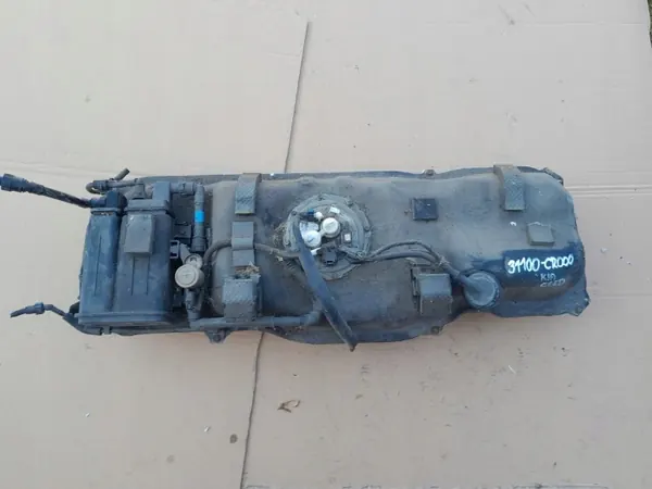Réservoir Kia OEM 31100CR000 pour Ceed III 1.6 Hybride image 2