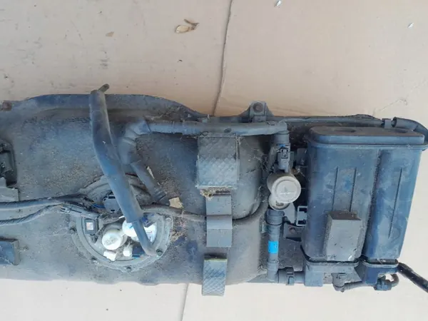 Réservoir Kia OEM 31100CR000 pour Ceed III 1.6 Hybride image 3
