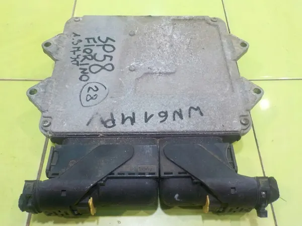 Unité de contrôle moteur FIAT FIORINO 1.3 M-JET 51862586 image 2