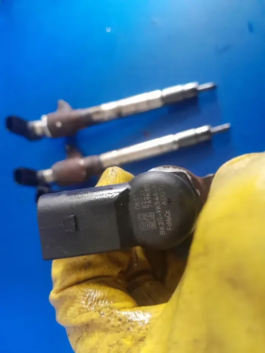 Inyector Siemens BK2Q-9K546-AG image 2