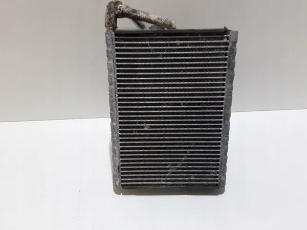 Évaporateur climatisation Audi A5 8T 8F OEM X1189004 image 4