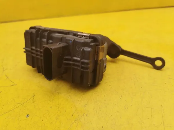 Land Rover Turbo Actuator OEM 6NW010430 - 2.0 D 4x4 image 2