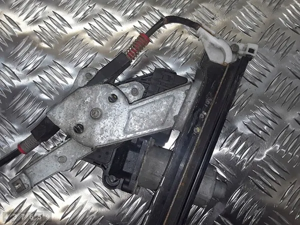 Régulateur de vitre Ford Mondeo OEM 1S71F23201 Occasion image 9