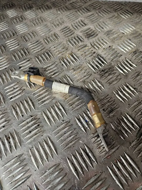 Terminal de batería Audi A6 S6 C8 OEM 4K1971235 image 2