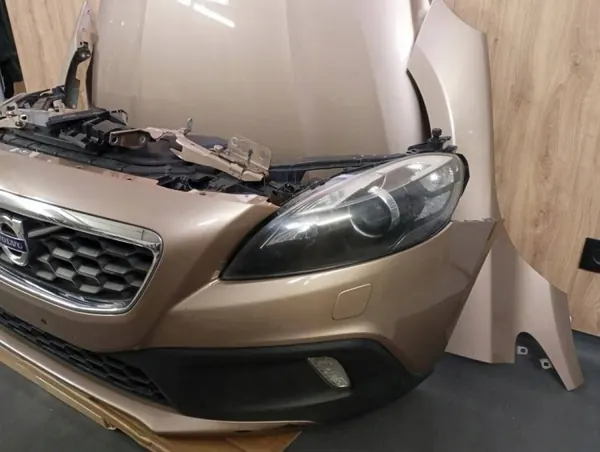 Volvo V40 II Cross Country Parachoques Delantero Set OEM 708-46 image 3