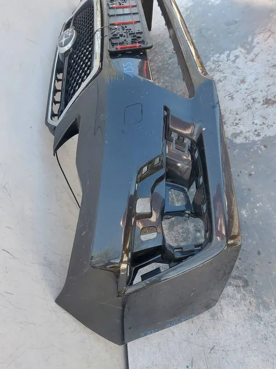 Paraurti anteriore Subaru Impreza IV GP image 3