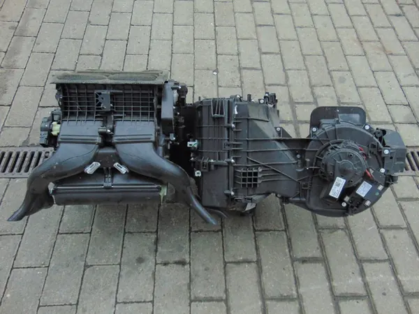 Aquecedor ventilador VW Transporter T6 image 7