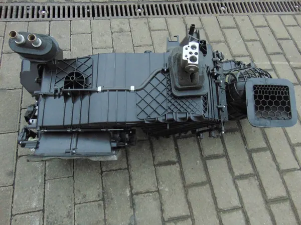 Aquecedor ventilador VW Transporter T6 image 8