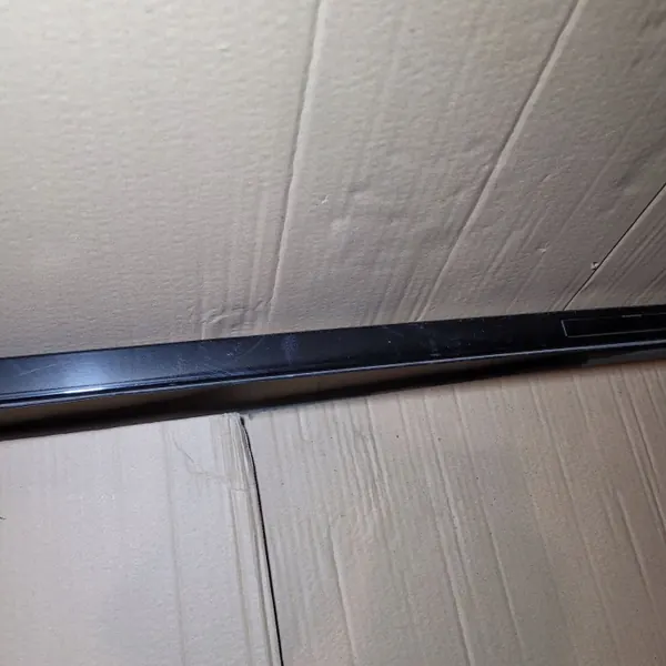 BMW 1 F20 linke Dachreling OEM 7292285 - Gebraucht image 6