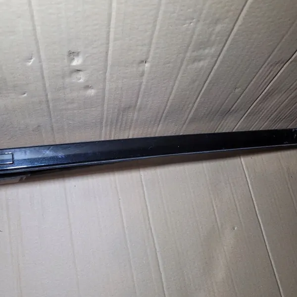 BMW 1 F20 linke Dachreling OEM 7292285 - Gebraucht image 8