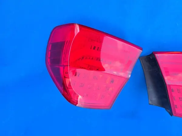 Luz trasera LED izquierda derecha BMW 3 E90 LCI OEM image 3
