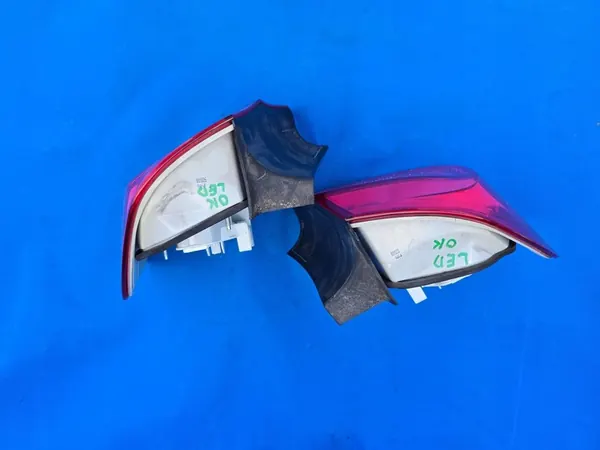 Luz trasera LED izquierda derecha BMW 3 E90 LCI OEM image 4